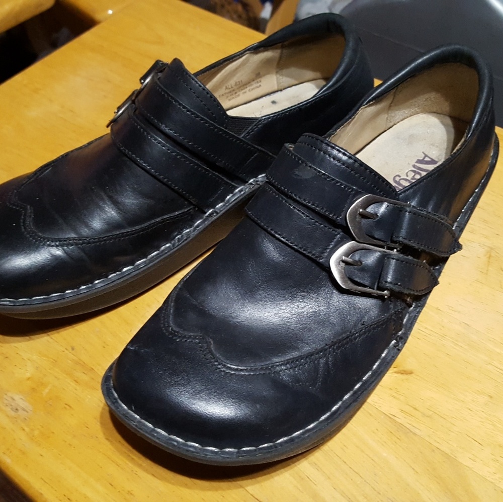 Alegria nursing shoes